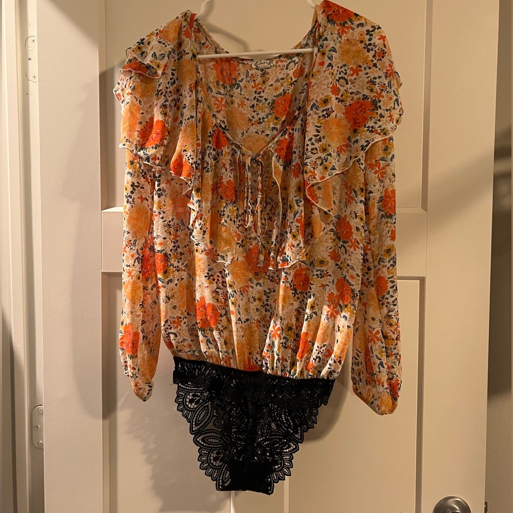 Free People Ruffled Keyhole Blouse - Picture 4 of 5